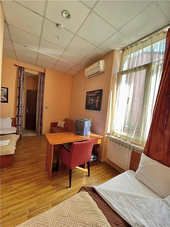 Guesthouse Sonata Kyustendil Extérieur photo